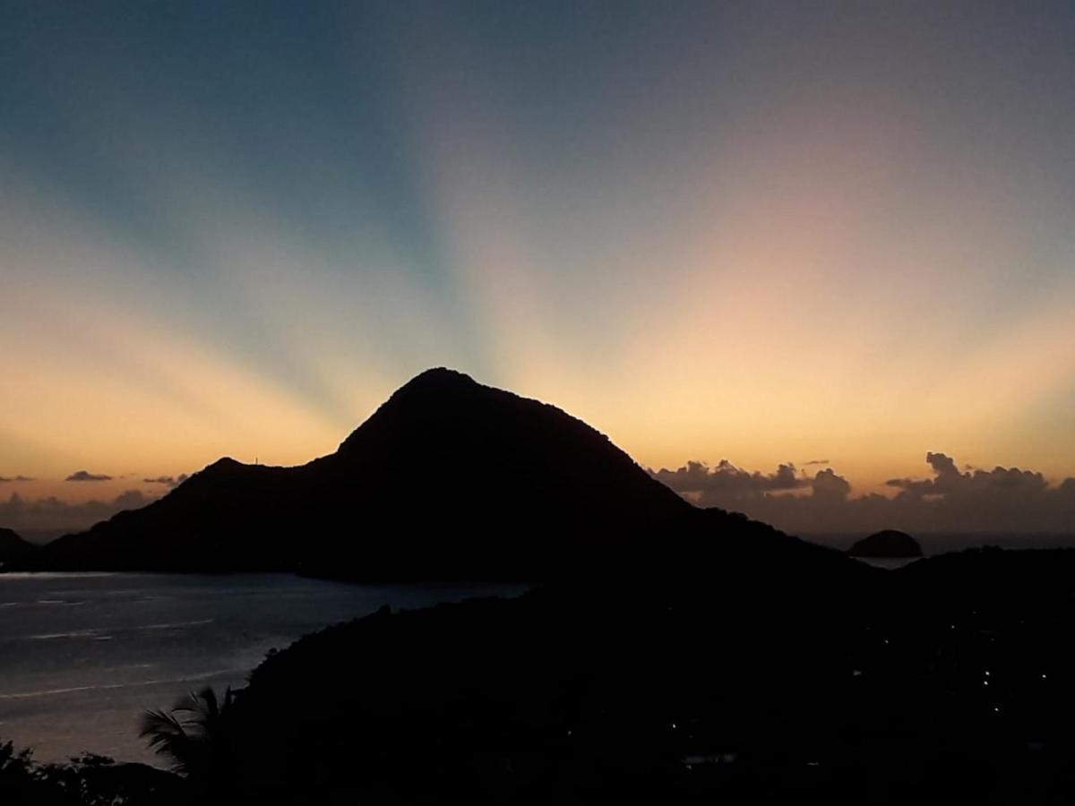Ti Kaz Anoli Vue Epoustouflante Sur La Baie Villa Terre-de-Bas Buitenkant foto