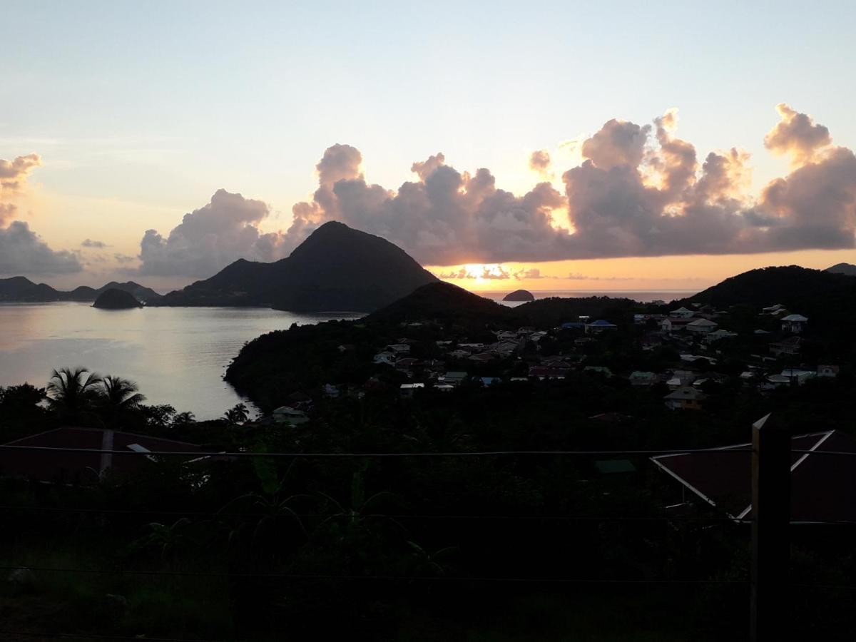 Ti Kaz Anoli Vue Epoustouflante Sur La Baie Villa Terre-de-Bas Buitenkant foto