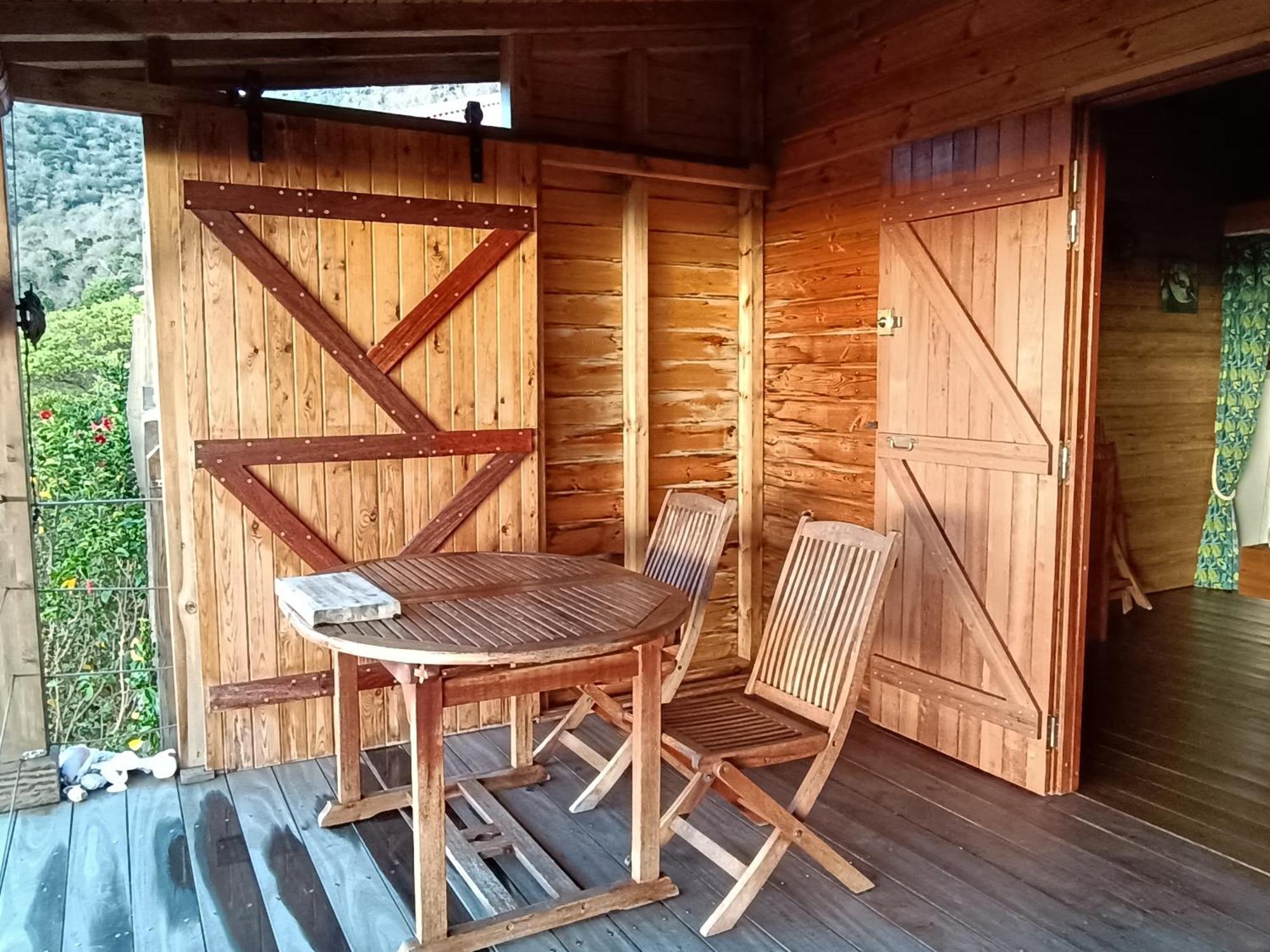 Ti Kaz Anoli Vue Epoustouflante Sur La Baie Villa Terre-de-Bas Buitenkant foto